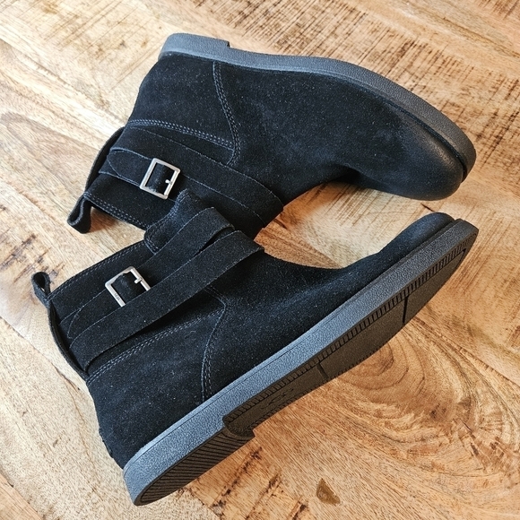 UGG Josefene Suede Bootie Black Size 8.5 - Picture 6 of 10